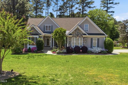 7813 Twin Pines Way, Fuquay-Varina, NC, 27526-5408 | Card Image