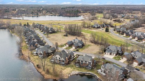 63 Burniah Ln, Lake Orion, MI, 48362-2059 | Card Image
