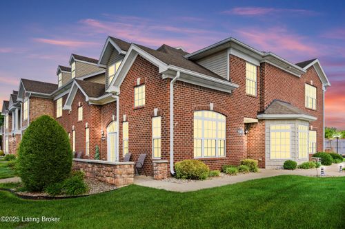 10201 Lark Meadow Dr, Louisville, KY, 40291-4234 | Card Image