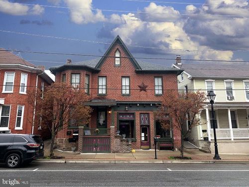 25 E Baltimore St, TANEYTOWN, MD, 21787-2107 | Card Image