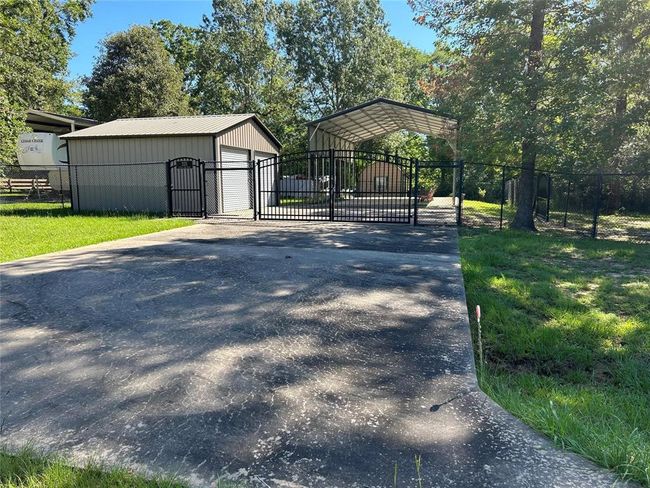 221 Acorn Ln, Home with 0 bedrooms, 0 bathrooms and null parking in Pointblank TX | Image 9