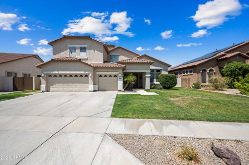 8698 W Morten Ave, Glendale, AZ, 85305-3940 | Card Image