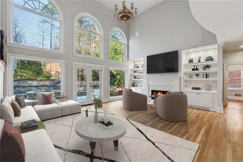 2195 Lake Shore Lndg, Alpharetta, GA, 30005-6986 | Card Image