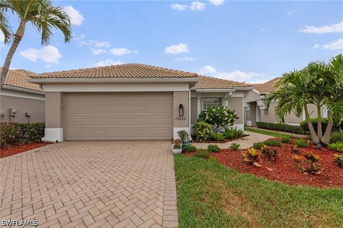 10020 Horse Creek Rd, FORT MYERS, FL, 33913-7073 | Card Image
