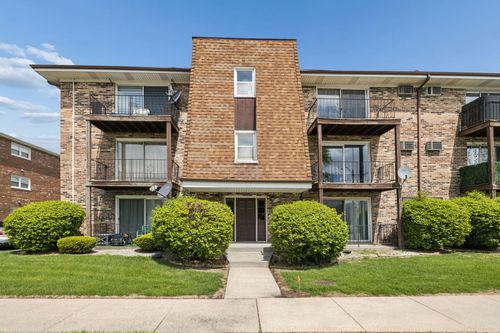 309-7112 99th St, Chicago Ridge, IL, 60415-1165 | Card Image