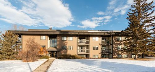 106-6108 53 St, Olds, AB, T4H1P1 | Card Image