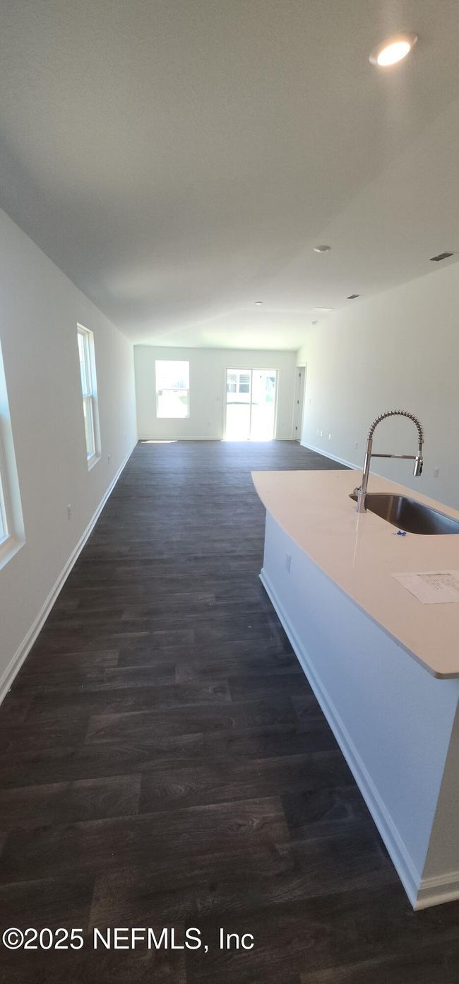 4246 Evening Primrose Dr, House other with 3 bedrooms, 2 bathrooms and null parking in JACKSONVILLE FL | Image 5