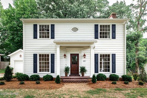 820 Granger Circle, Dyersburg, TN, 38024 | Card Image