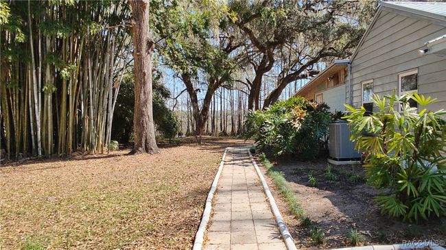 9193 S Great Oaks Dr, House other with 2 bedrooms, 2 bathrooms and 1 parking in Floral City FL | Image 36
