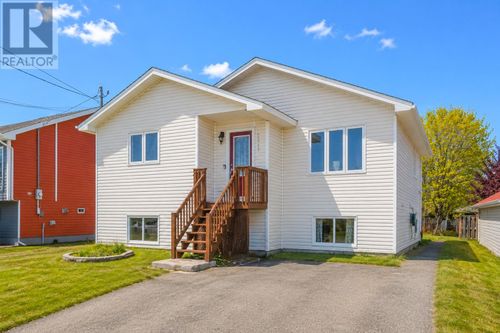 544 Main Rd, Goulds, NL, A1S1E2 | Card Image