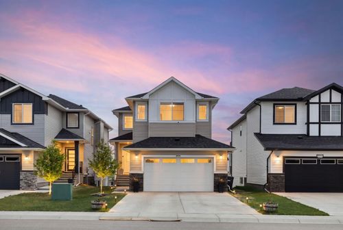 836 Edgefield St, Strathmore, AB, T1P0H6 | Card Image