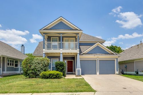 9736 Old Field Dr, McKinney, TX, 75072-2818 | Card Image
