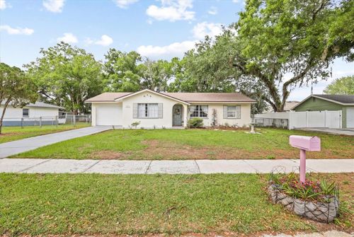 1707 Hughes Dr, Plant City, FL, 33563-6931 | Card Image