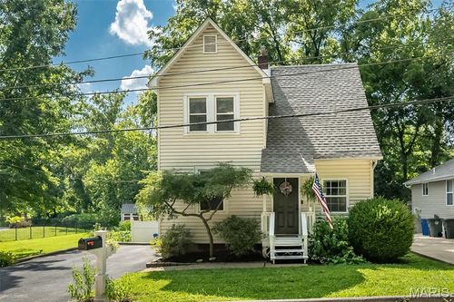 14 Inez Ave, Valley Park, MO, 63088-1311 | Card Image