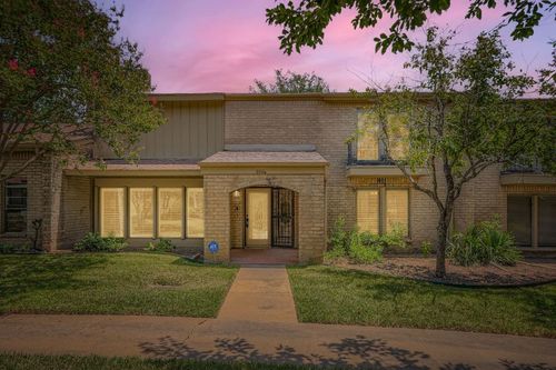 8104 East Ct, Austin, TX, 78759-8726 | Card Image