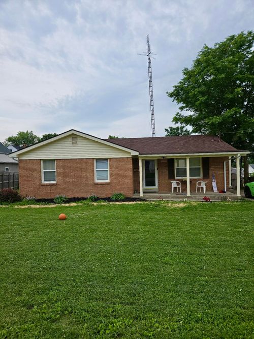 608 Claybrook Ave, Springfield, KY, 40069-1066 | Card Image