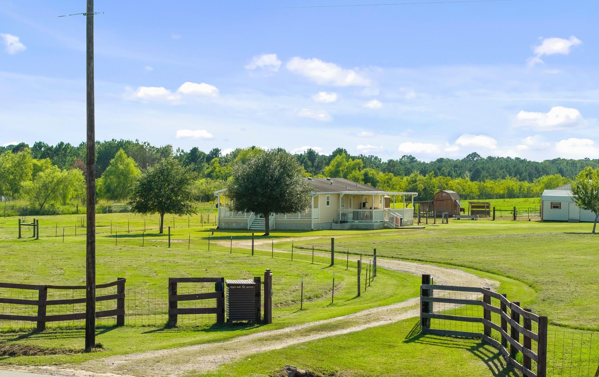 Farm in Dayton 5