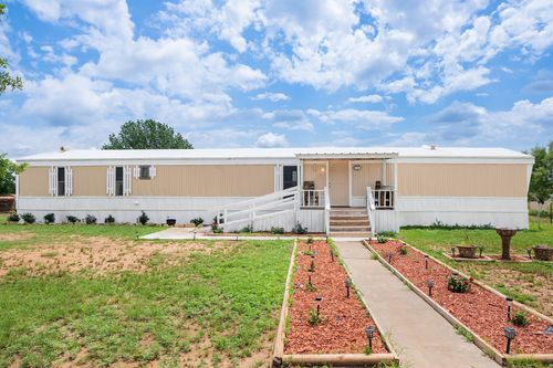 305 S Brown St, Richland Springs, TX, 76871-2047 | Card Image