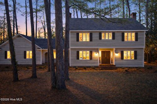 511 Wilkinson Dr, Laurinburg, NC, 28352-3567 | Card Image