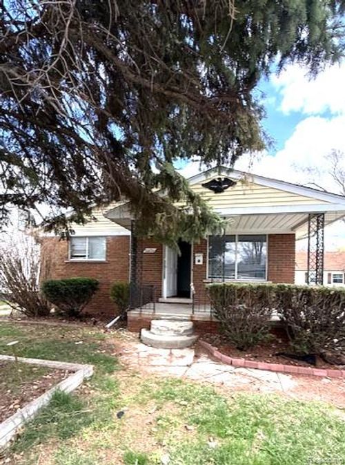 22820 Beechwood Ave, Eastpointe, MI, 48021-3545 | Card Image
