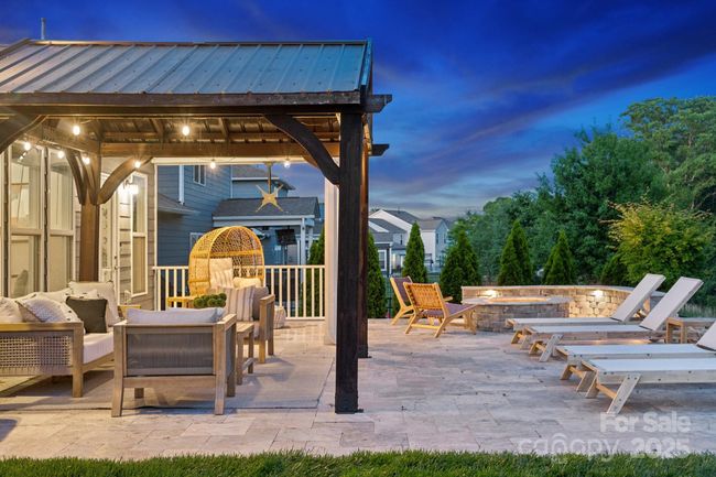 Enjoy a beverage under the pergola! | Image 45