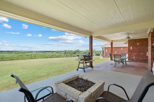 734 Young Bend Rd, Brock, TX, 76087-8145 | Card Image