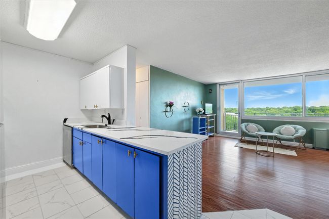 APT-703 - 3883 Turtle Creek Blvd, Condo with 1 bedrooms, 1 bathrooms and null parking in Dallas TX | Image 11