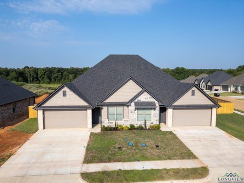 1425 Page Valley Cir, Longview, TX, 75601-0052 | Card Image