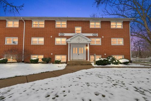 11-2028 N Old Us 31, Niles, MI, 49120-1150 | Card Image