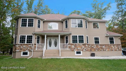 237 Footprint Rd, East Stroudsburg, PA, 18302-9394 | Card Image
