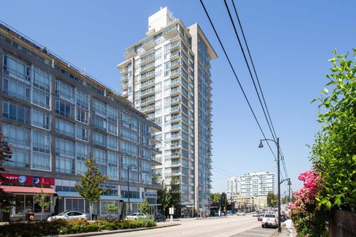 717-4818 Eldorado Mews, Vancouver, BC, V5R0B3 | Card Image