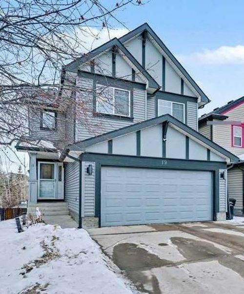 19 Copperfield Cres Se, Calgary, AB, T2Z4L5 | Card Image