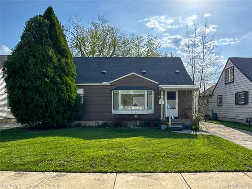 725 S Manitou Ave, Clawson, MI, 48017-1831 | Card Image