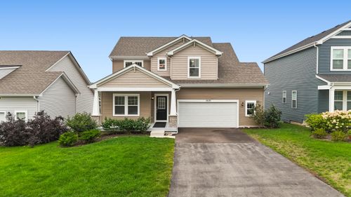 1630 Monte Vista Dr, Lake Geneva, WI, 53147-2739 | Card Image