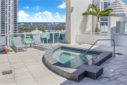 1580-350 Se 2nd St, Fort Lauderdale, FL, 33301-1919 | Card Image