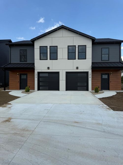 1323 Trimble Rd., Mansfield, OH, 44907 | Card Image