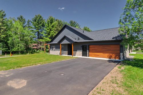 1101 W Aquila Ct, Eagle River, WI, 54521 | Card Image