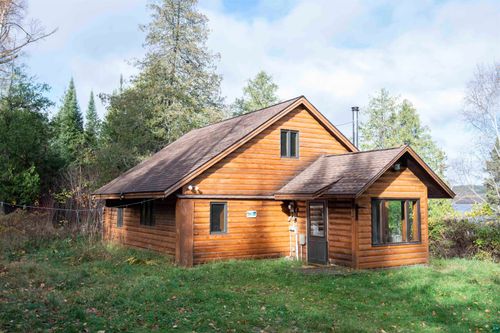 451 S Gunflint Lk, Grand Marais, MN, 55604-2062 | Card Image