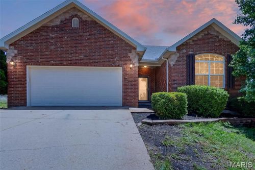 115 Birchtree Circle, St Robert, MO, 65584 | Card Image