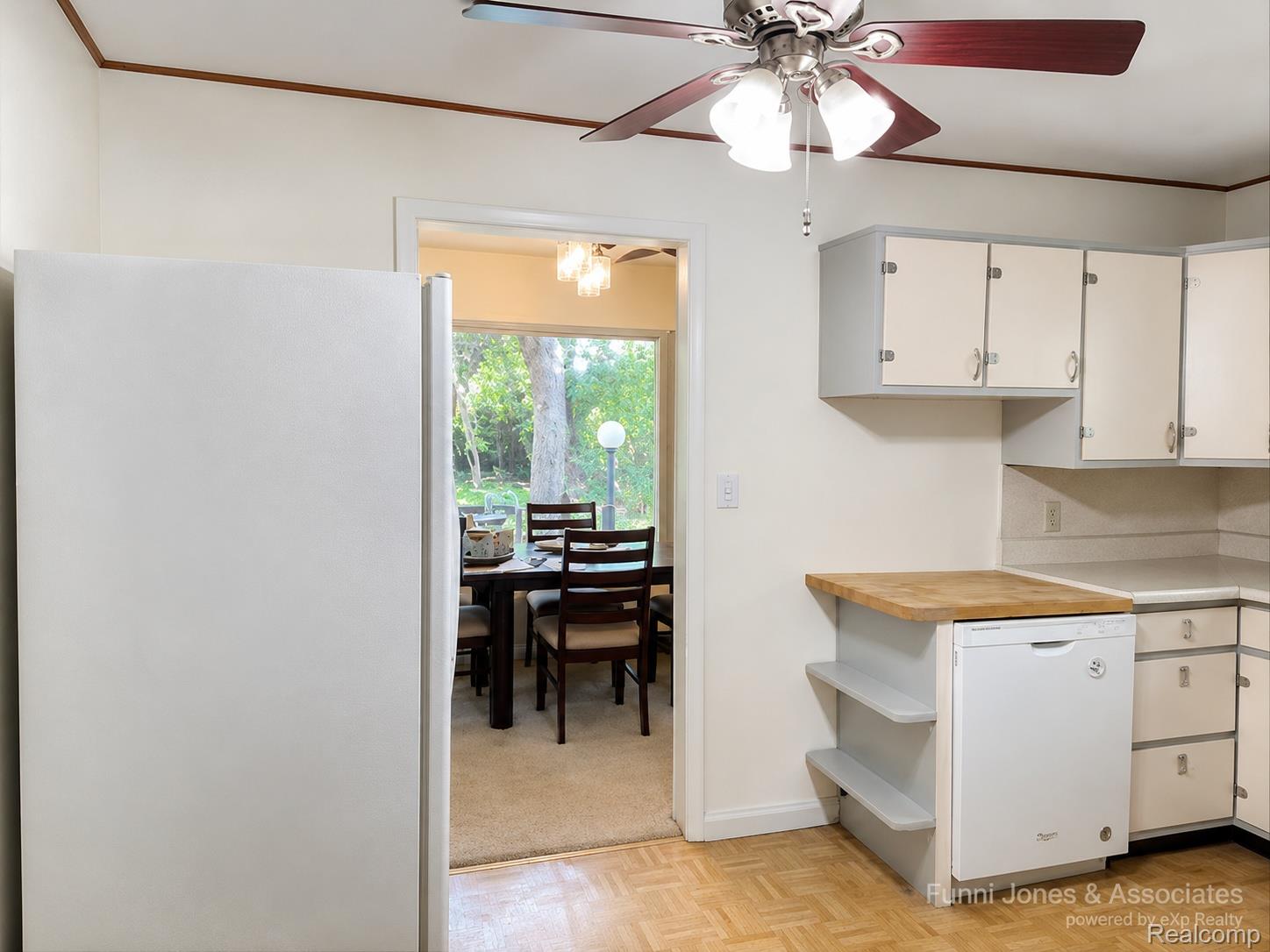 Residential in Livonia 3