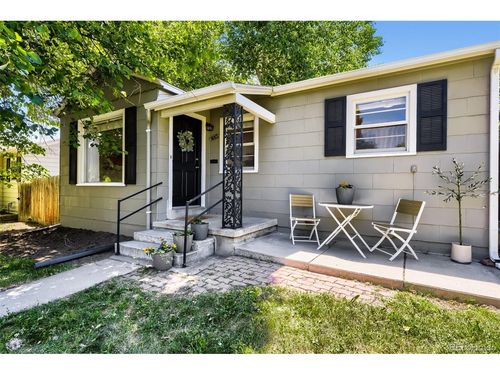 1665 S Columbine St, Denver, CO, 80210-2824 | Card Image