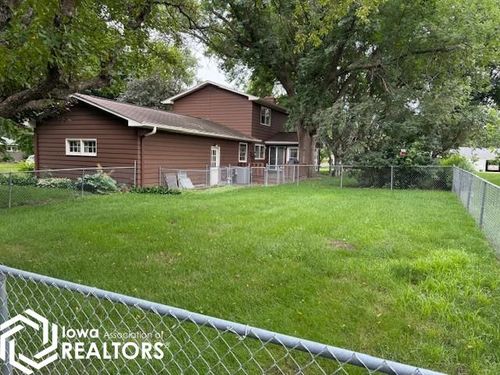 120 S Roan St, Algona, IA, 50511-3041 | Card Image