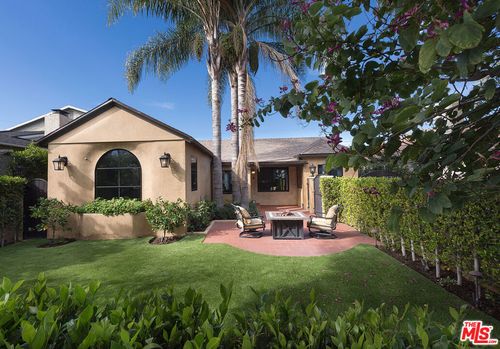 139 S Kilkea Dr, Los Angeles, CA, 90048-3525 | Card Image