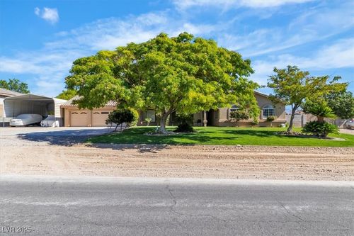 10140 W Tropical Pkwy, Las Vegas, NV, 89149-1207 | Card Image