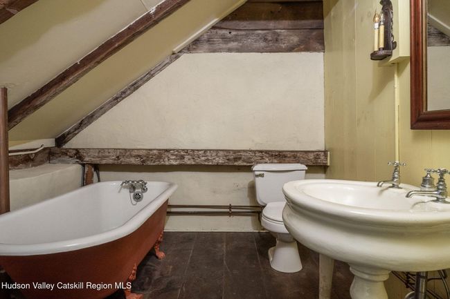 19 Dug Rd, House other with 4 bedrooms, 5 bathrooms and null parking in Accord NY | Image 32