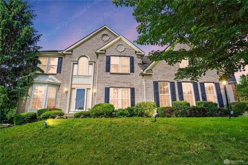 2435 Forest Oaks Dr, Beavercreek, OH, 45431-8558 | Card Image
