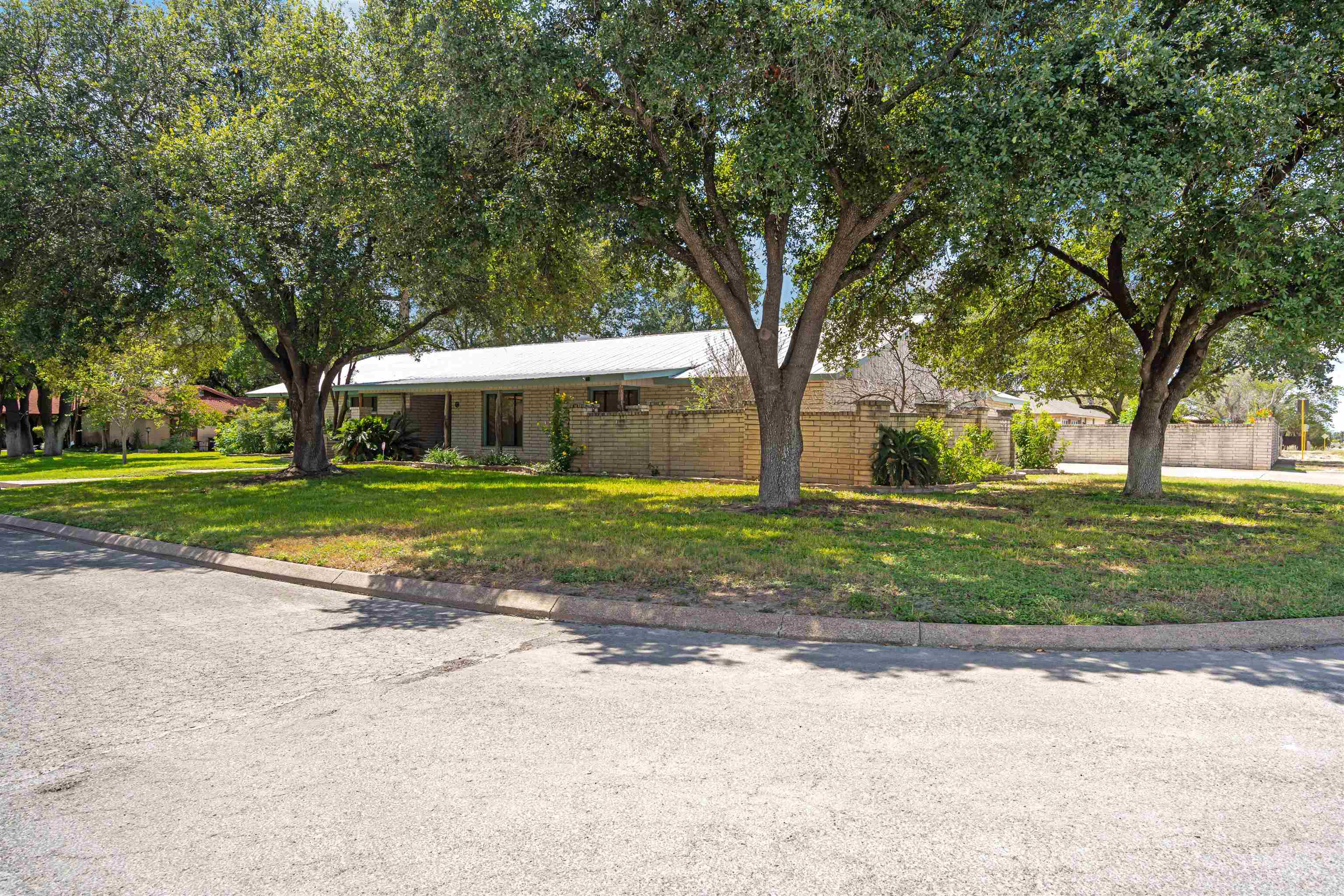 Residential in Del Rio 4