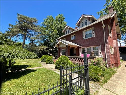 1737 Cumberland Rd, Cleveland Heights, OH, 44118-1719 | Card Image