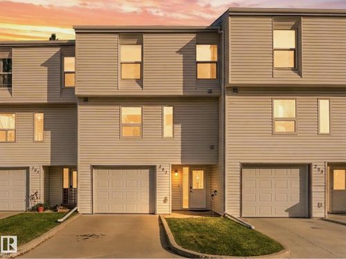 202 Kingsfield Villge, Leduc, AB, T9E5K2 | Card Image