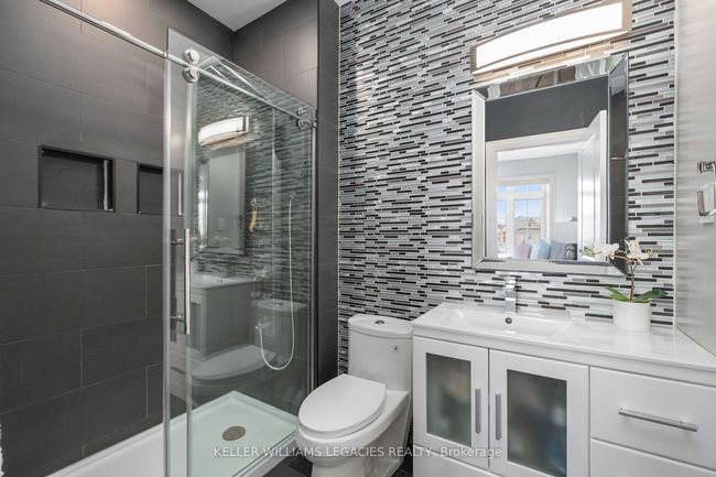 8 Fellows Gate, House other with 4 bedrooms, 6 bathrooms and 6 parking in Woodbridge ON | Image 32